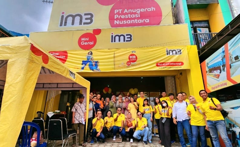 Mini Gerai IM3 Anugerah Prestasi Nusantara Jadi Idaman Masyarakat Majenang dan Sekitarnya 
