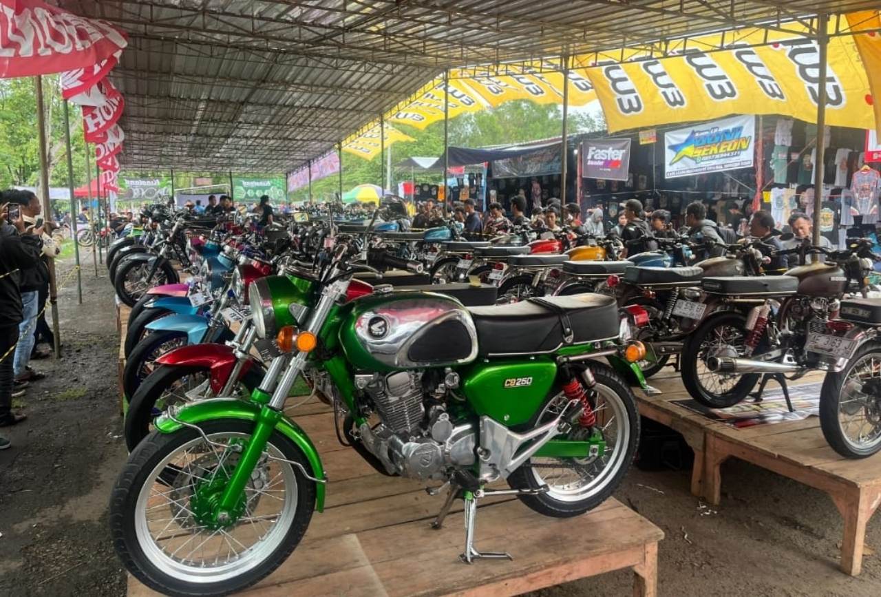 5000 Bikers Hadiri 2 Dekade CB Club Di Lapangan Monumen Bedol Wonogiri 