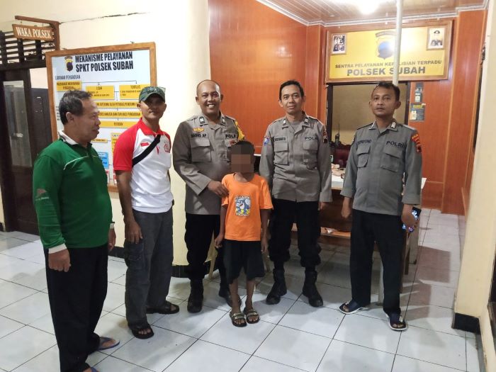 Polsek Wiradesa Jemput Anak Tersesat di Batang Pada Dini Hari