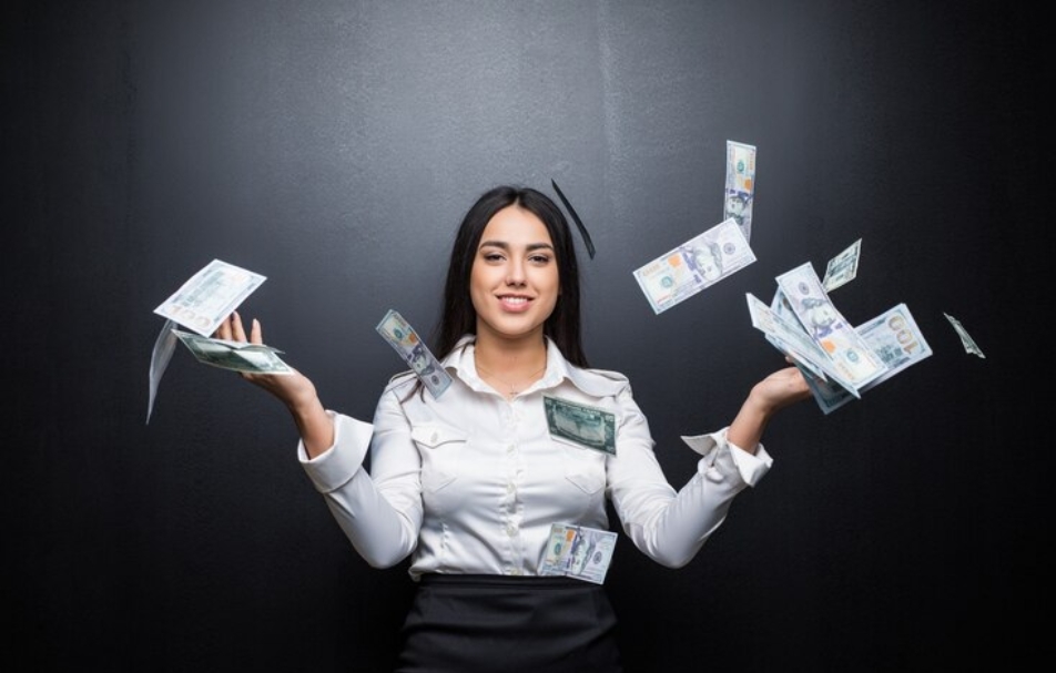 Berkat Ketulusan Hatinya Berhasil Mengundang Rezeki, 5 Weton yang Membawa Keberuntungan Ini Mendapatkan Rezeki