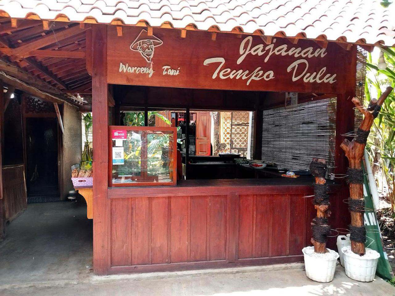 Manfaatkan Pendanaan Usaha dari BRI, Waroeng Tani Tetap Berjaya Hingga Lintas Generasi