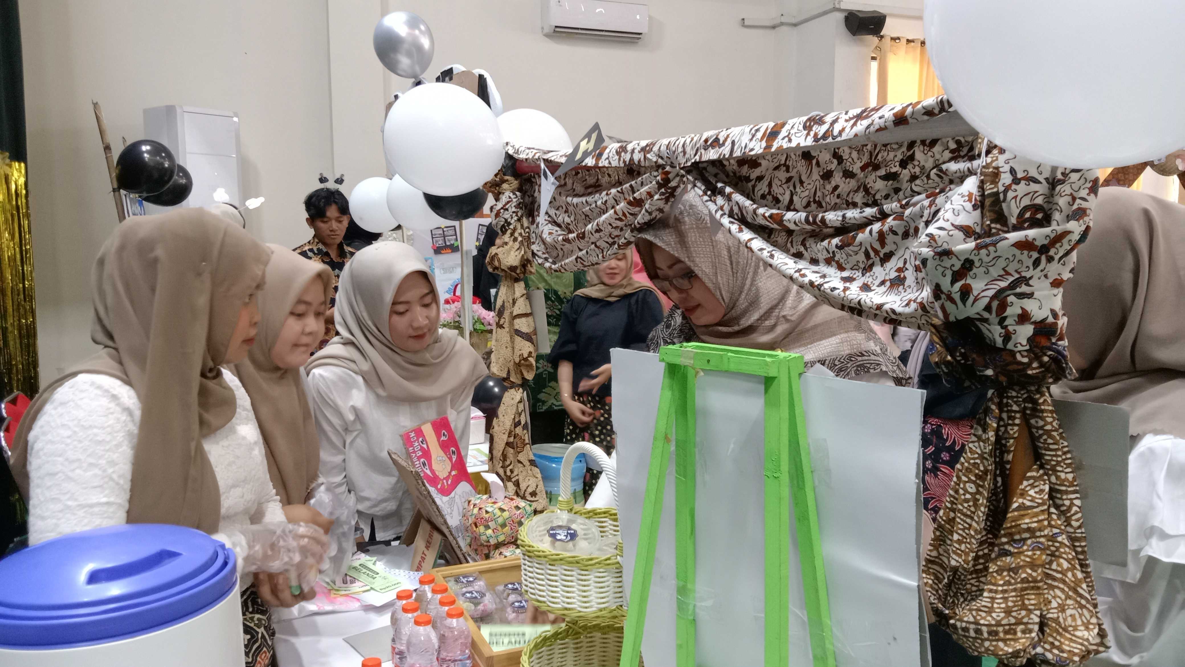 Gelar Festival Santri Sehat, Unikal Tarik Mahasiswa PBL dari Pondok Pesantren dan Madrasah Aliyah 