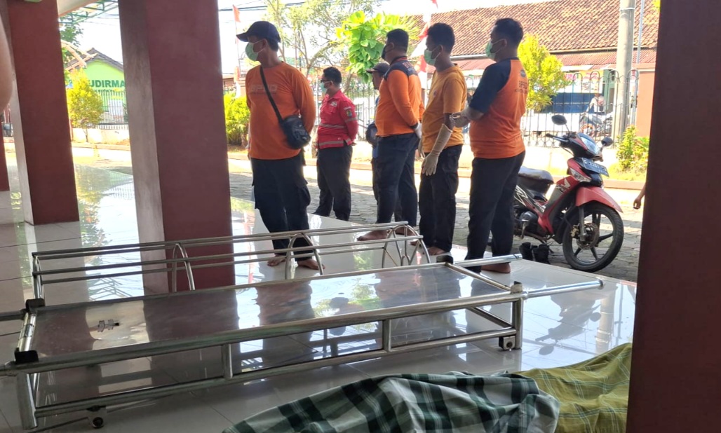 Tabungan Puluhan Juta Raib di BMT, Buruh Tenun di Pekalongan yang Tidur Berpindah Masjid Akhirnya Berpulang