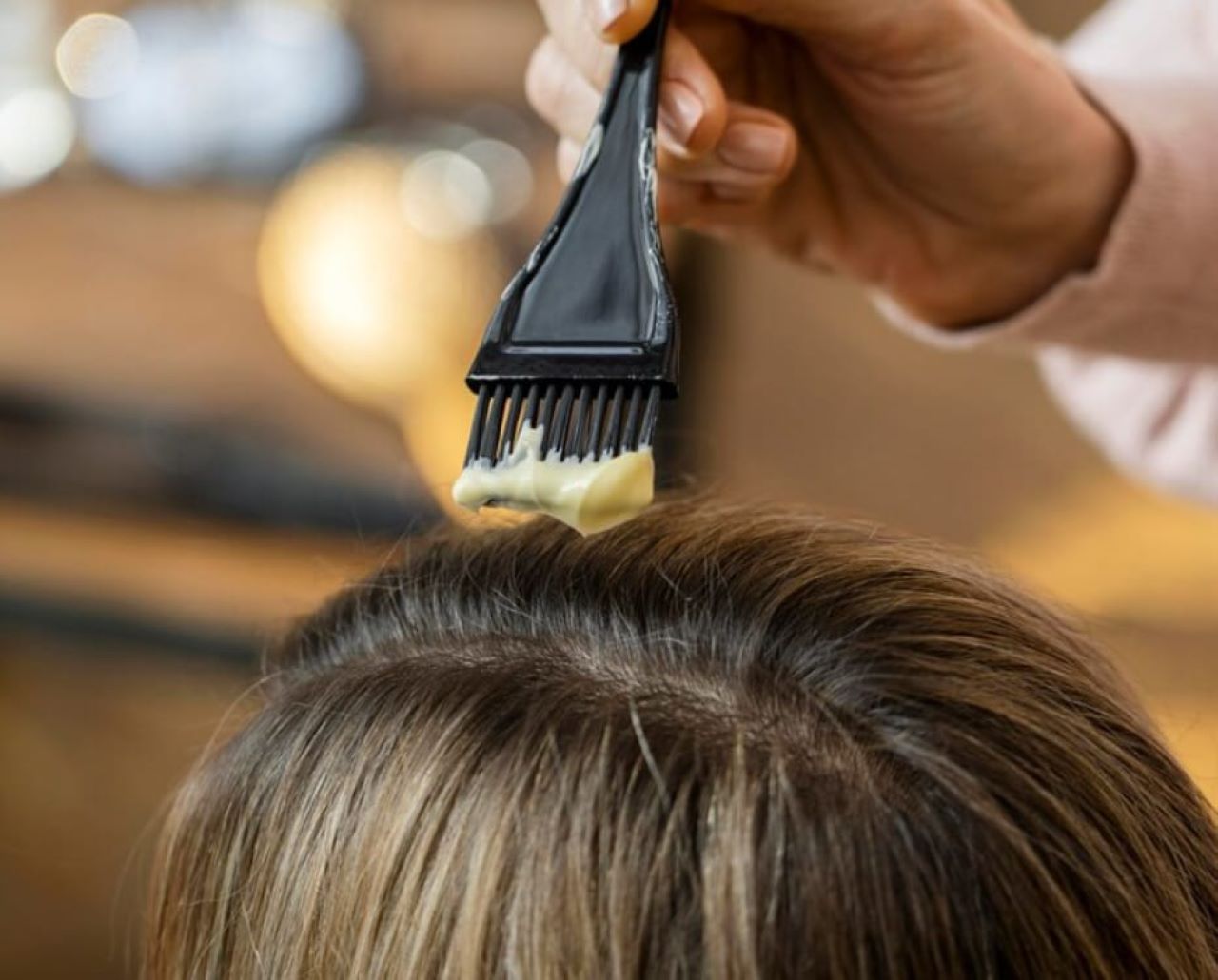 Rekomendasi Cat Rambut untuk Menghilangkan Rambut Uban Secara Permanen, Rambut jadi Hitam Permanen