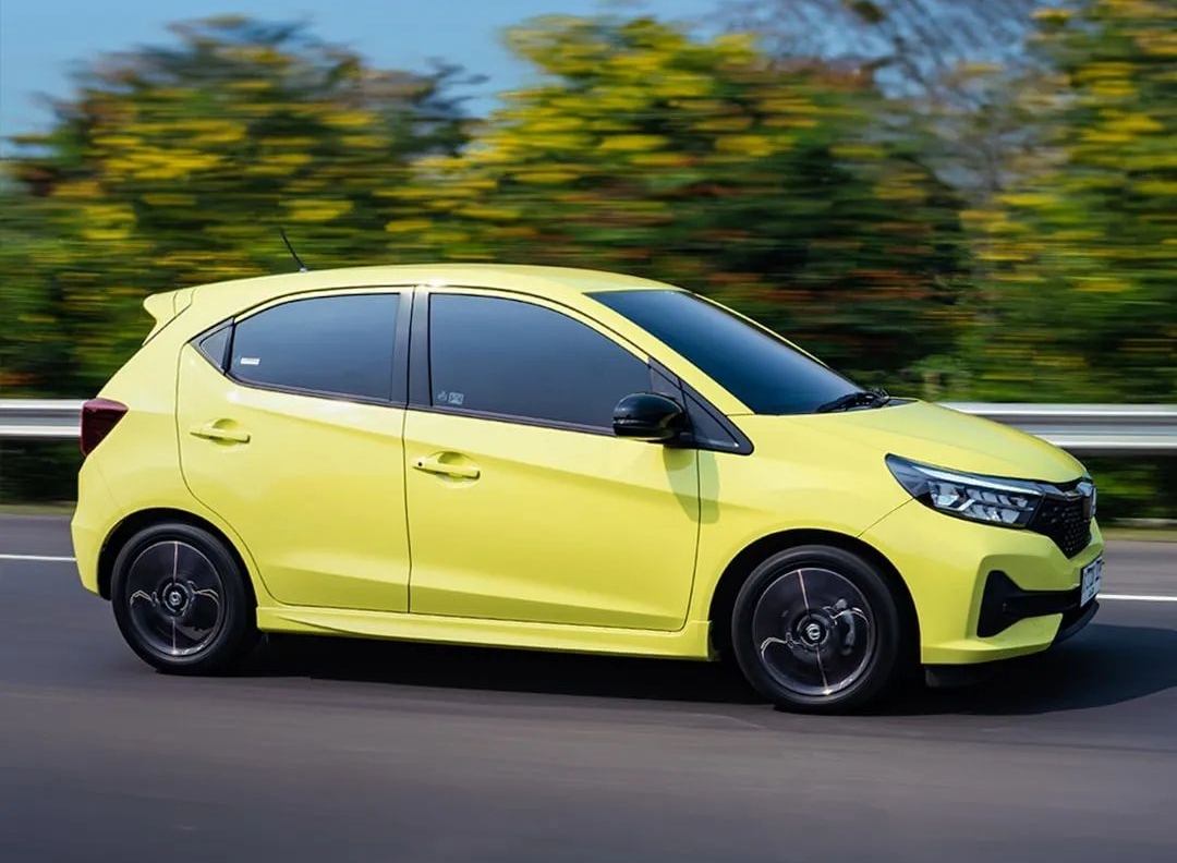 Kecil-Kecil Cabe Rawit! All New Honda Brio 2024 Mobil City Car yang Irit Bahan Bakar dan Mesin Bertenaga!