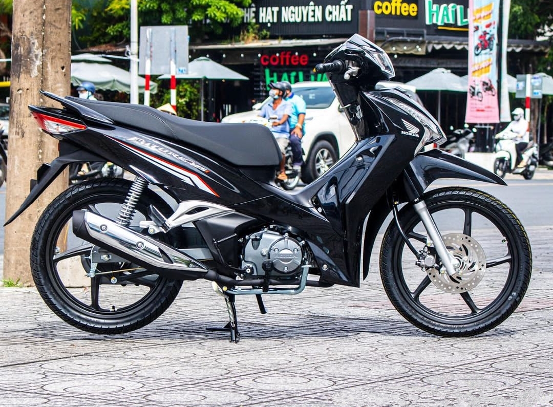 Kehadiran New Honda Blade 2024 Sudah Banyak Dinantikan, Karena Membawa Banyak Kelebihan Seperti Ini!