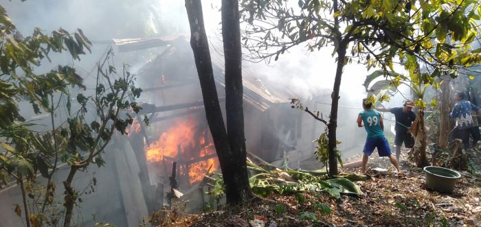 Masak Pakai Tungku, Rumah di Desa Lebakbarang Pekalongan Terbakar, Nenek 80 Tahun Alami Luka Bakar