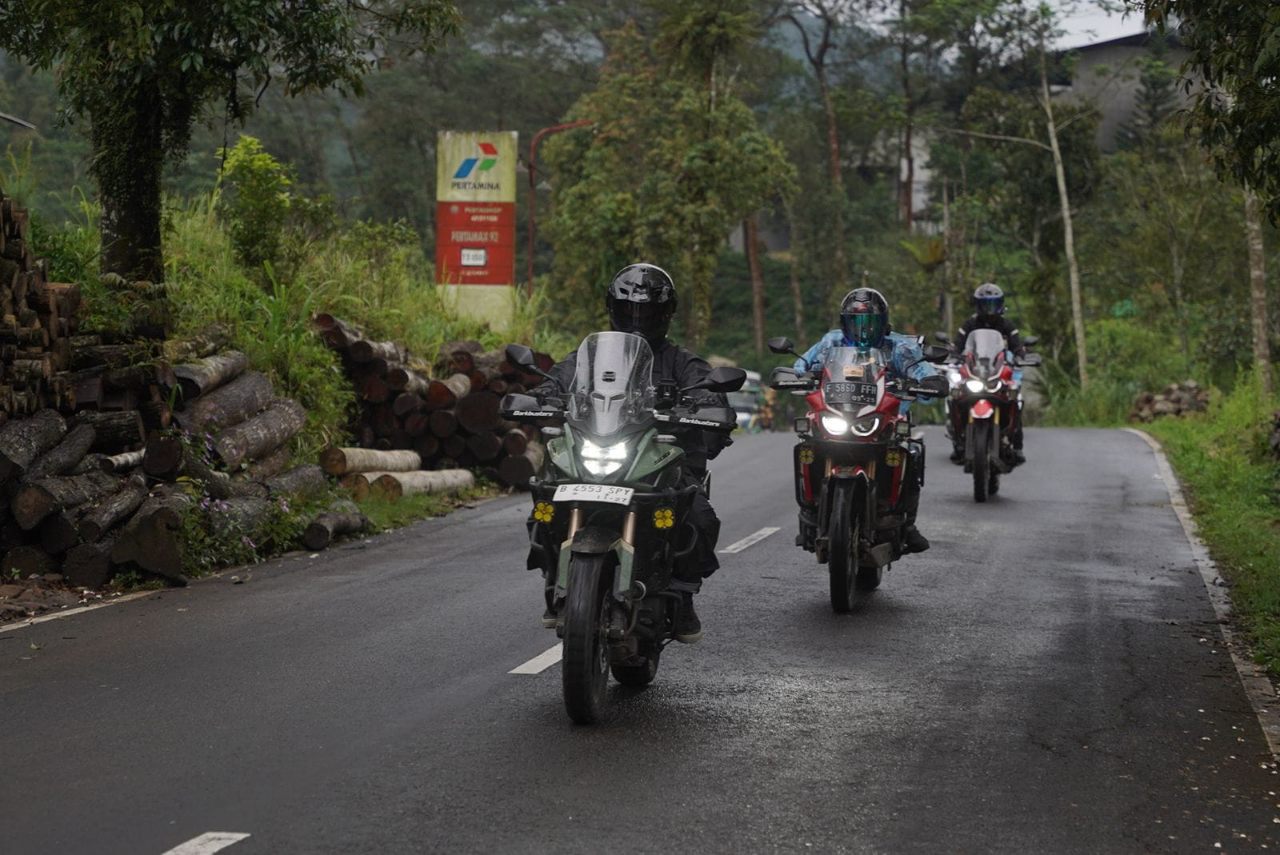 Nikmatnya Sensasi Touring Pemalang - Solo Bareng Honda Community Big Bike