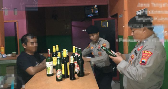Polisi Razia Miras di Cafe di Kajen dan Doro Pekalongan 