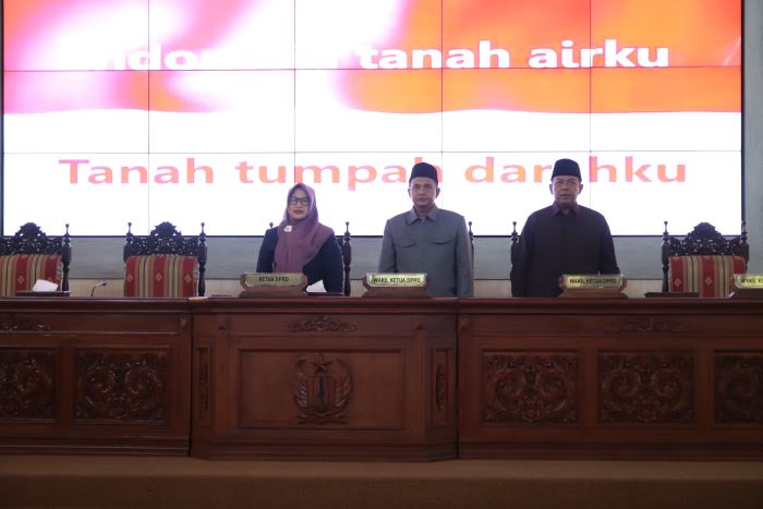 Fraksi PDIP DPRD Kabupaten Pekalongan Sampaikan Pandangan Umum Atas 3 Raperda