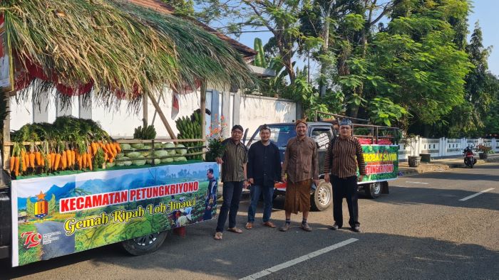 Harga Sayuran Terjun Bebas di Tingkat Petani di Petungkriyono, Didongkrak dengan Pawai Mobil Hias