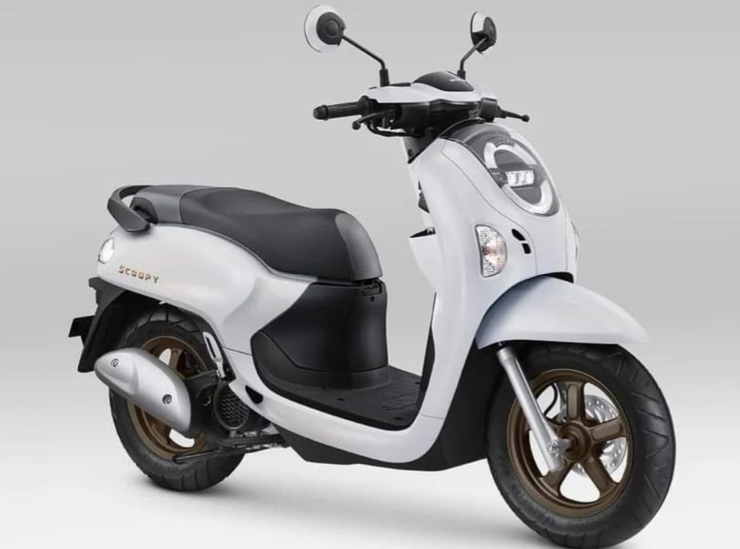 New Honda Scoopy 2024 Optimis Menguasai Pasar Motor Matic Indonesia dengan Beberapa Kelebihan Ini!