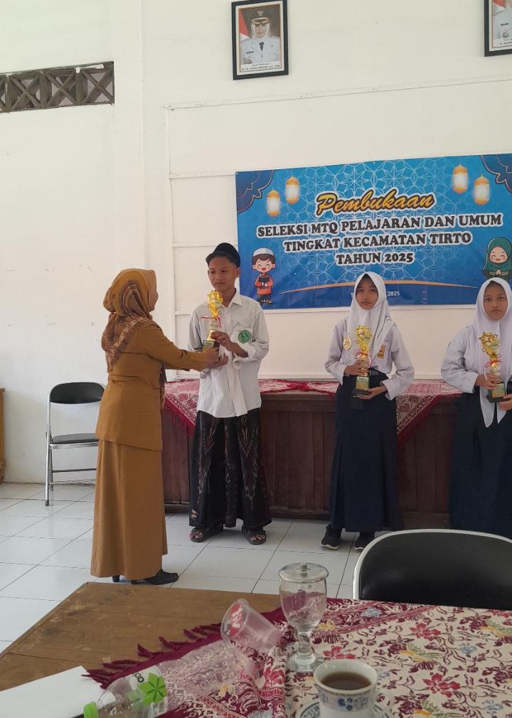 Peserta Didik MTs NU Tirto Raih Prestasi di Ajang MTQ Pelajar Tingkat Kecamatan