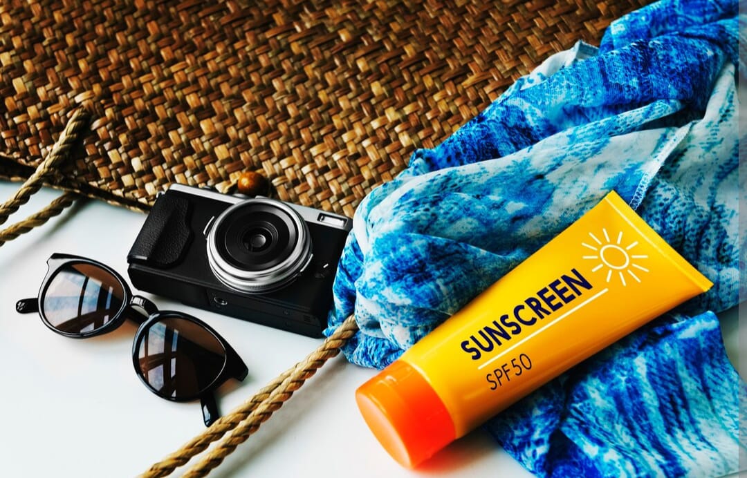 3 Top Sunscreen Niacinamide Termurah untuk Mencerahkan Wajah dan Bikin Glowing!