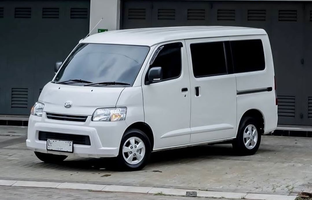 Mobil Daihatsu Granmax 2022 Mobil Multifungsi Andalan Keluarga dan Pengusaha, Kelebihannya Banyak!