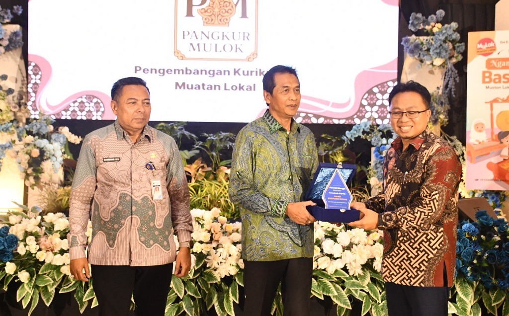 Pangkur Mulok, Langkah Disdikbud Batang Menjaga Warisan Budaya Lewat Sekolah Dasar