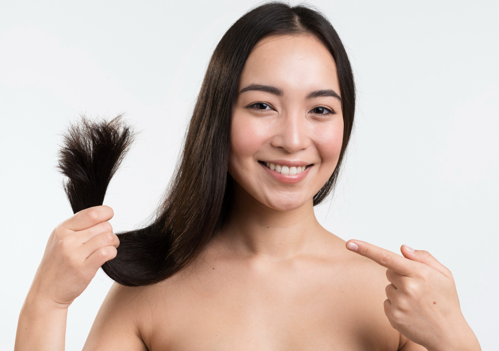 7 Cara Mengatasi Rambut yang Bercabang tanpa Perlu ke Salon