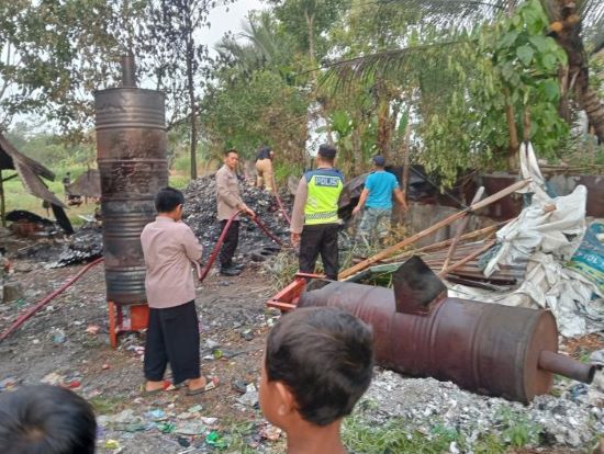 Gudang Bank Sampah di Desa Sukosari Terbakar