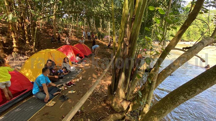 Favorit Nih, Ceko Agro Park Batang Suguhkan Pemandangan Sungai Lojahan