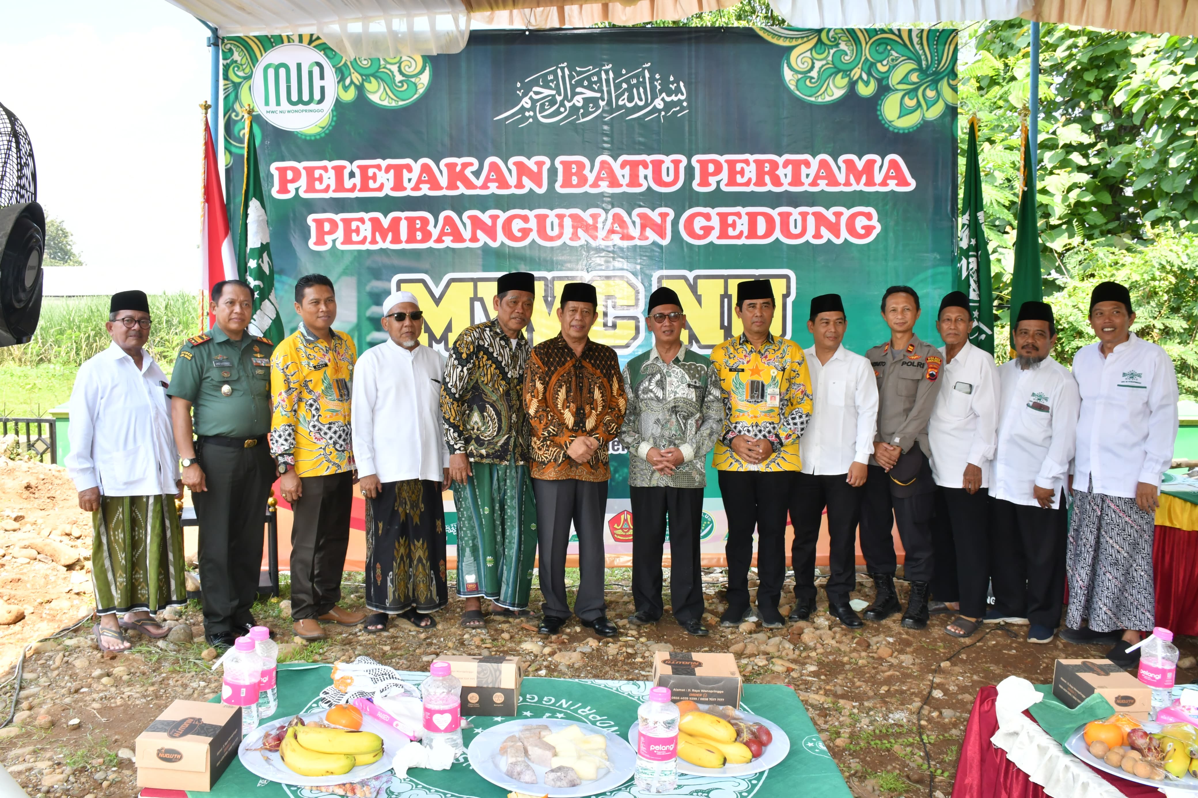 Peletakan Batu Pertama Pembangunan Gedung MWC NU Wonopringgo, Pemkab Pekalongan Siap Berkolaborasi