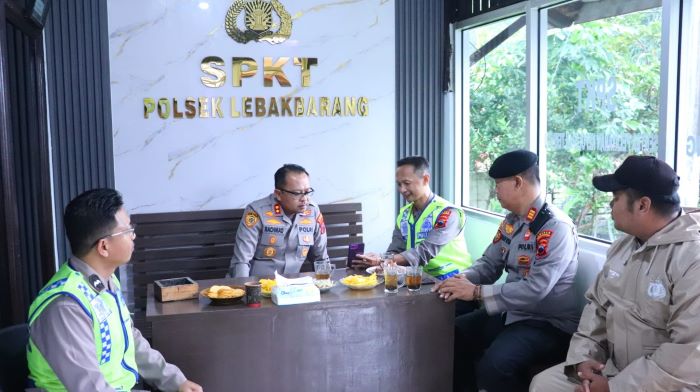 Sambangi Polsek Lebakbarang, Kapolres Pekalongan Cek Kesiapan Personel Hadapi Potensi Bencana