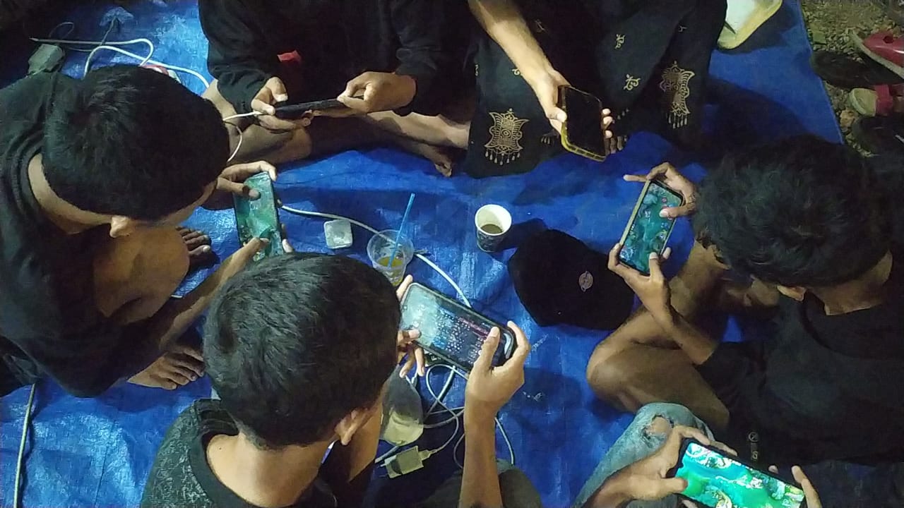 Relawan Riswadi-Amin Buka Posko Wonge Dewe dengan Gelar Lomba Mobile Legends