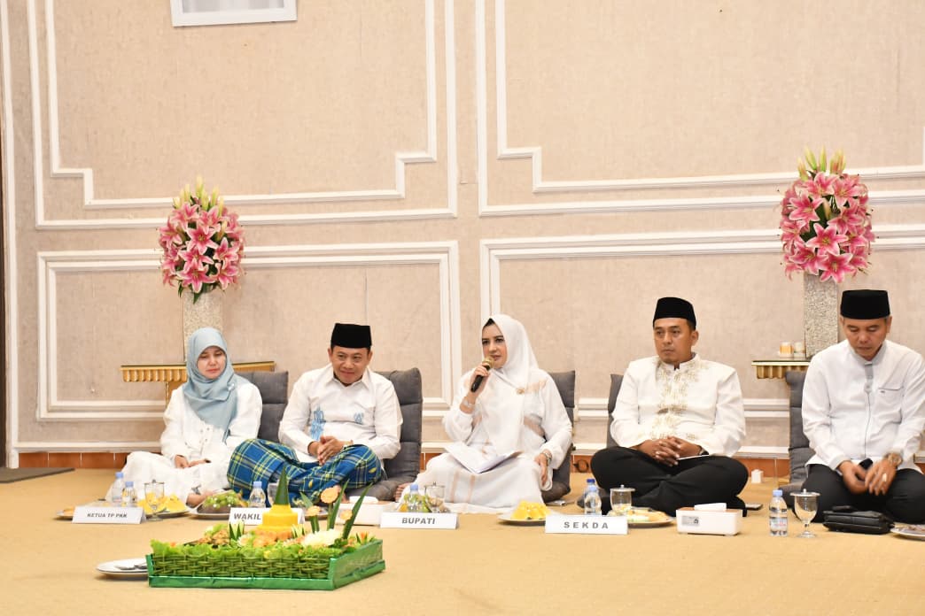 Bupati Fadia Launching Rangkaian HUT RI ke-80 dan Hari Jadi Kabupaten Pekalongan ke-403 Lewat Doa Bersama