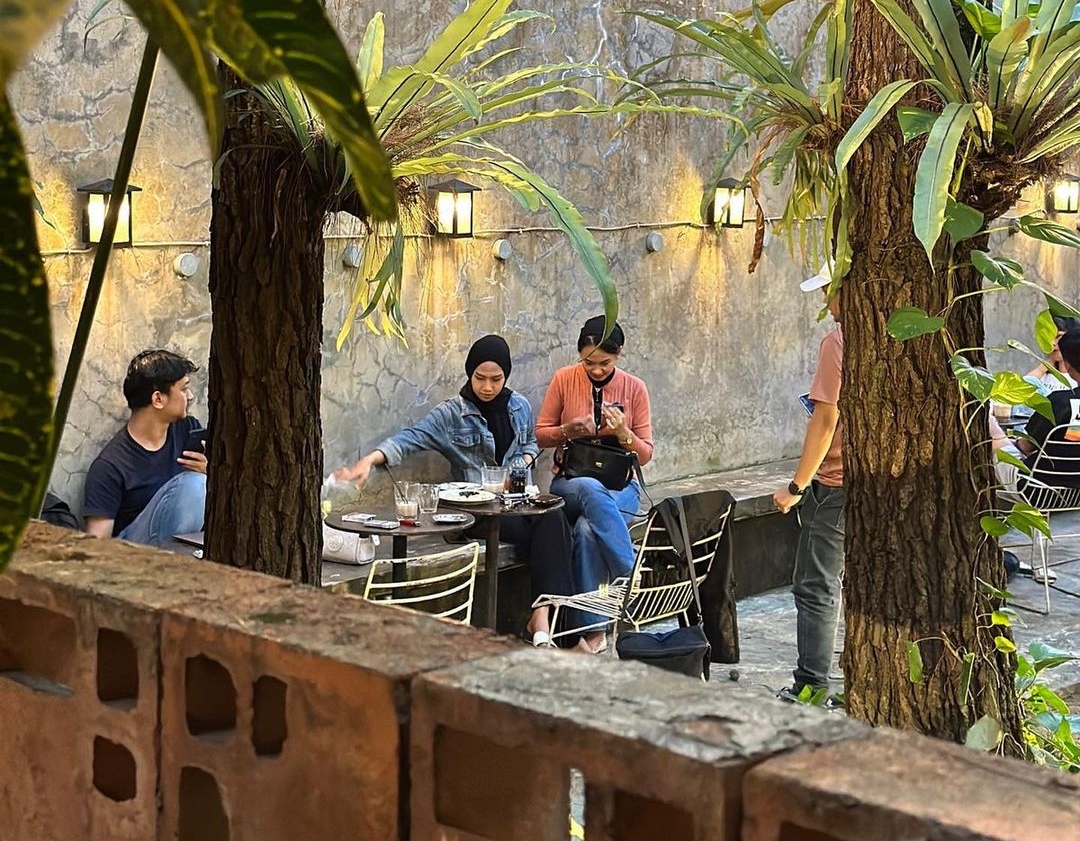 Cocok untuk Me Time, 5 Coffee Shop Hidden Gem di Bogor Ini Bisa Kamu Gunakan untuk Menyendiri, Tempatnya Nyama