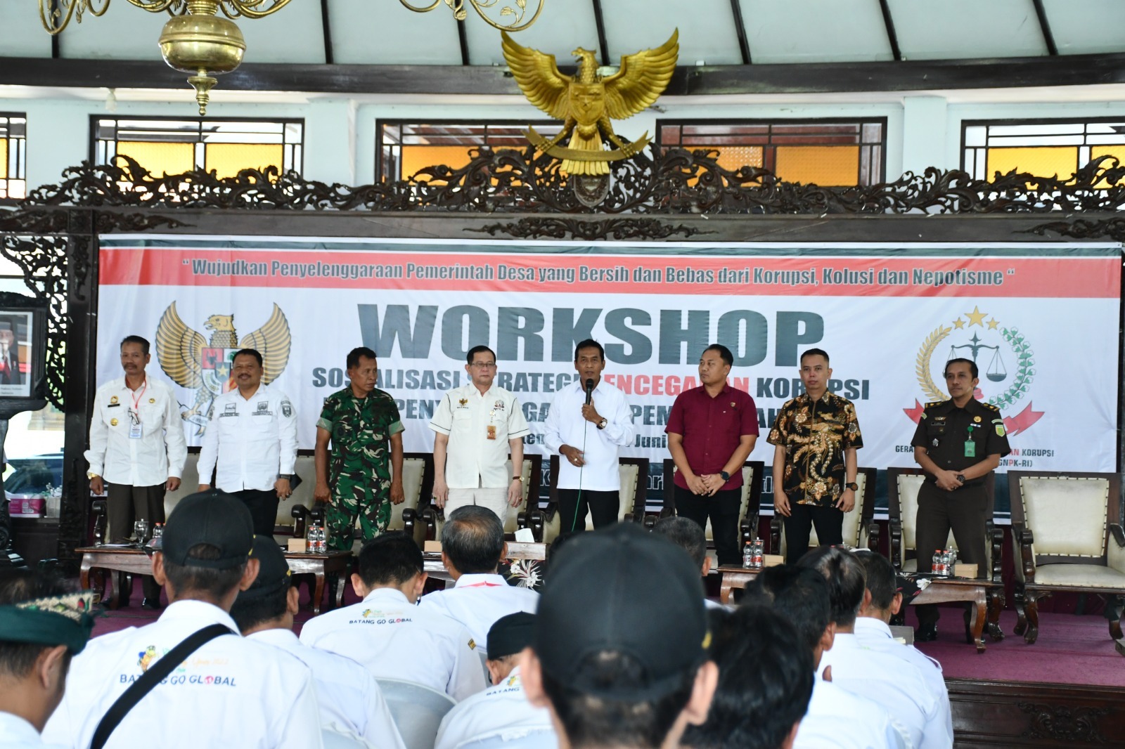 Wabup Batang Suyono Ingatkan Kades Tak Salah Langkah dalam Kolaborasi