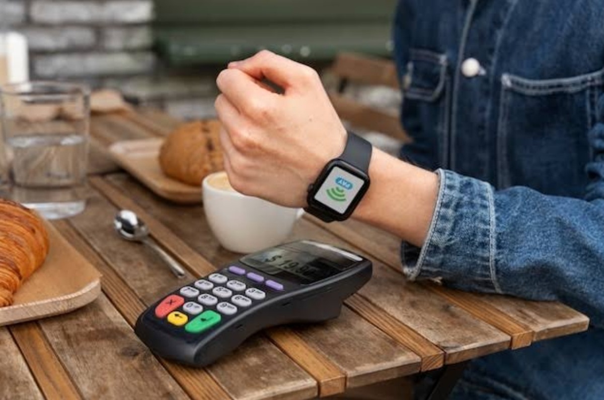 Mulai 1.5 Jutaan! Inilah 5 Rekomendasi Produk Smartwatch NFC Terbaik,  Transaksi Makin Mudah Anti Ribet 