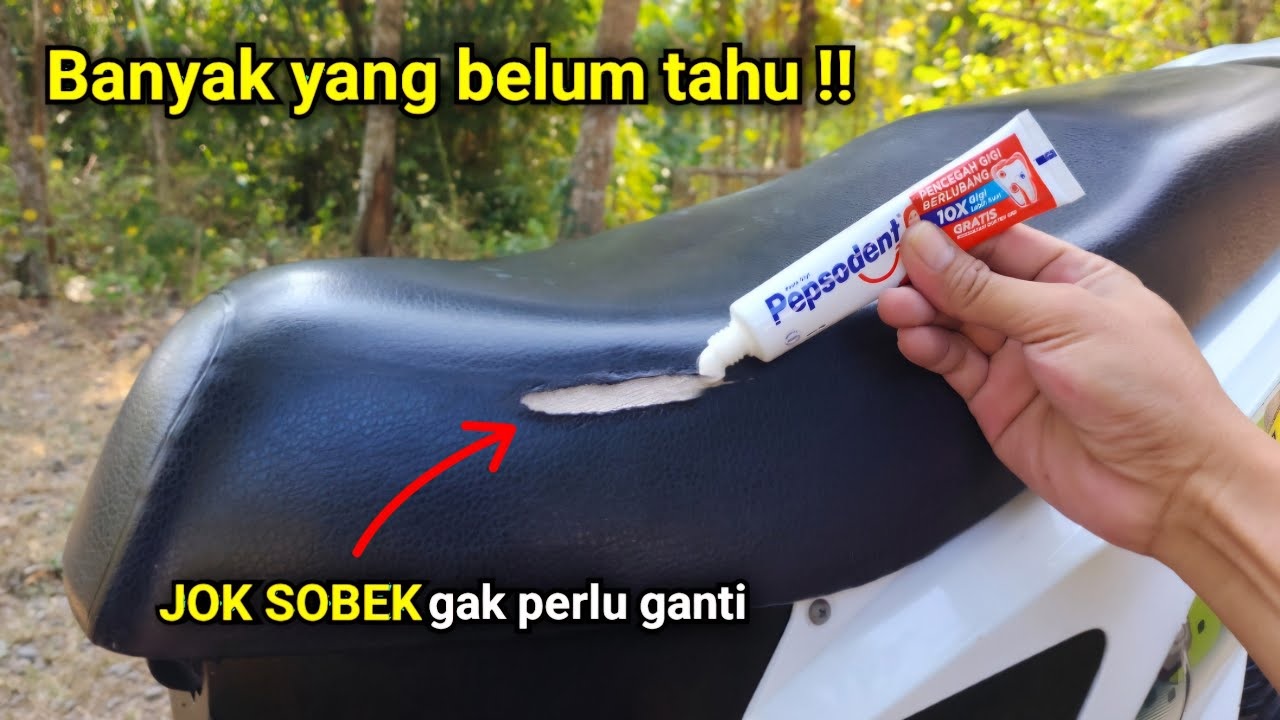 KREATIF! Trik Ampuh Memperbaiki Jok Motor Sobek dan Membersihkan Kaca Spion dengan Efektif