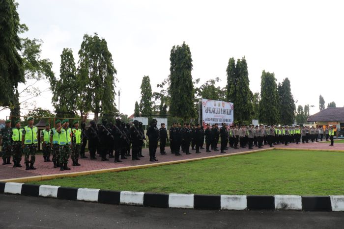 308 Personel Gabungan Siap Amankan Malam Pergantian Tahun Baru 2023-2024 di Kabupaten Pekalongan