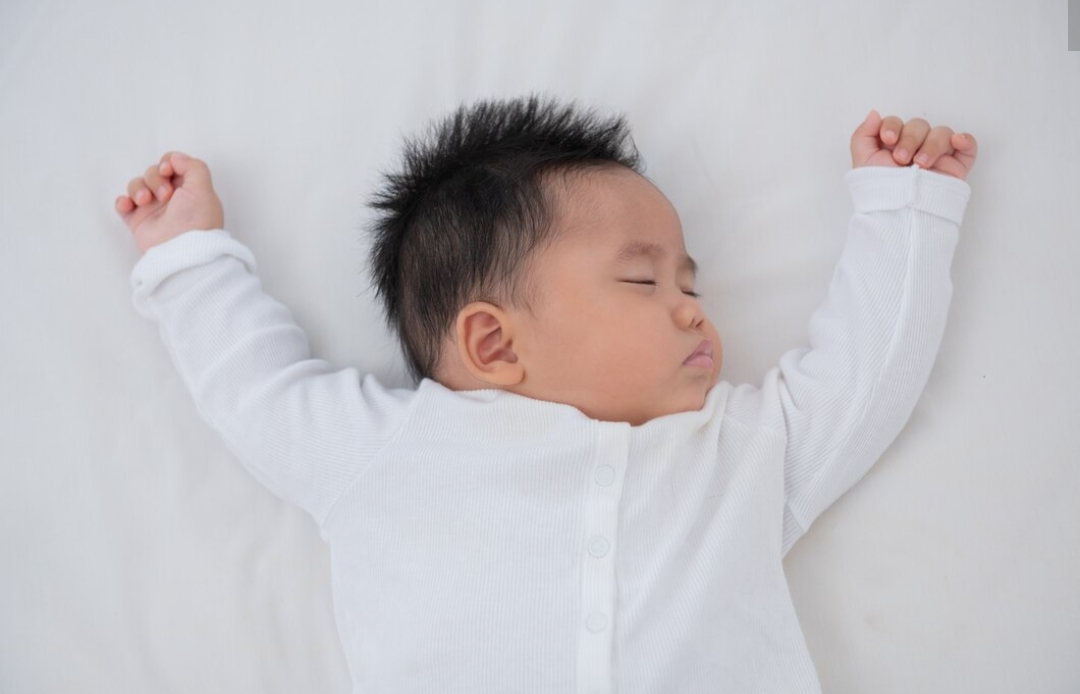 Buat Kamu yang Baru Menjadi Seorang Ibu, Inilah 5 Cara Mengatasi Bayi Susah Tidur Malam Hari!