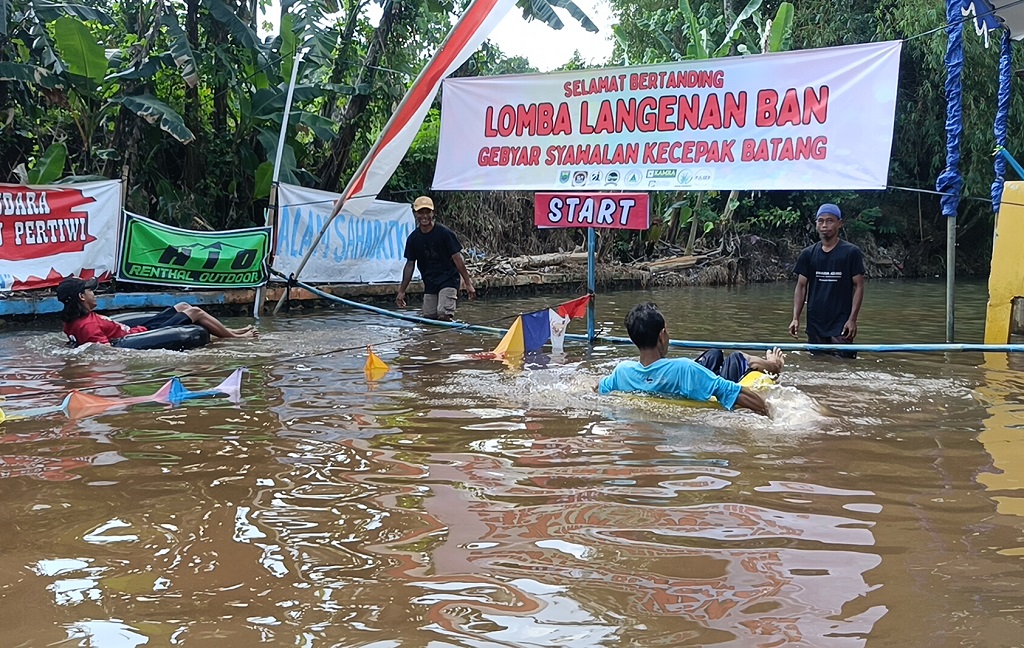 Langenan Ban Kecepak, Edukasi Lingkungan Dibungkus Lomba Seru Berhadiah Kambing