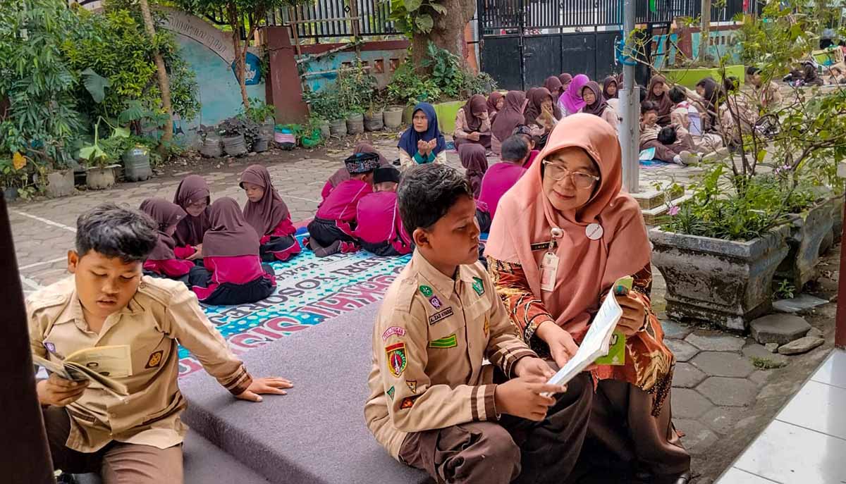 SABITA: Program Inovatif SD Negeri Yosorejo 02 Kota Pekalongan untuk Menumbuhkan Budaya Literasi Anak