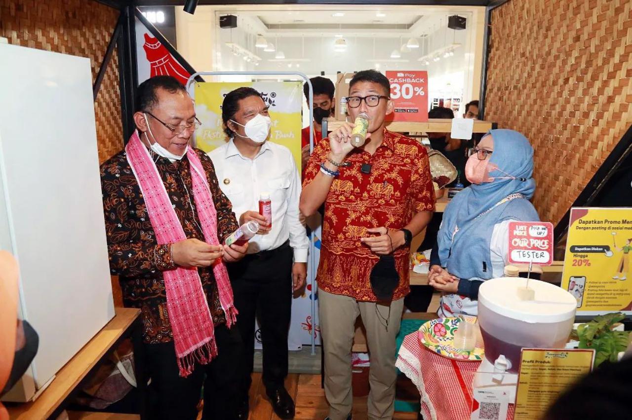 Manfaatkan LinkUMKM BRI, Produsen Minuman Ini Tingkatkan Ketrampilan dan Mampu Perluas Skala Usaha