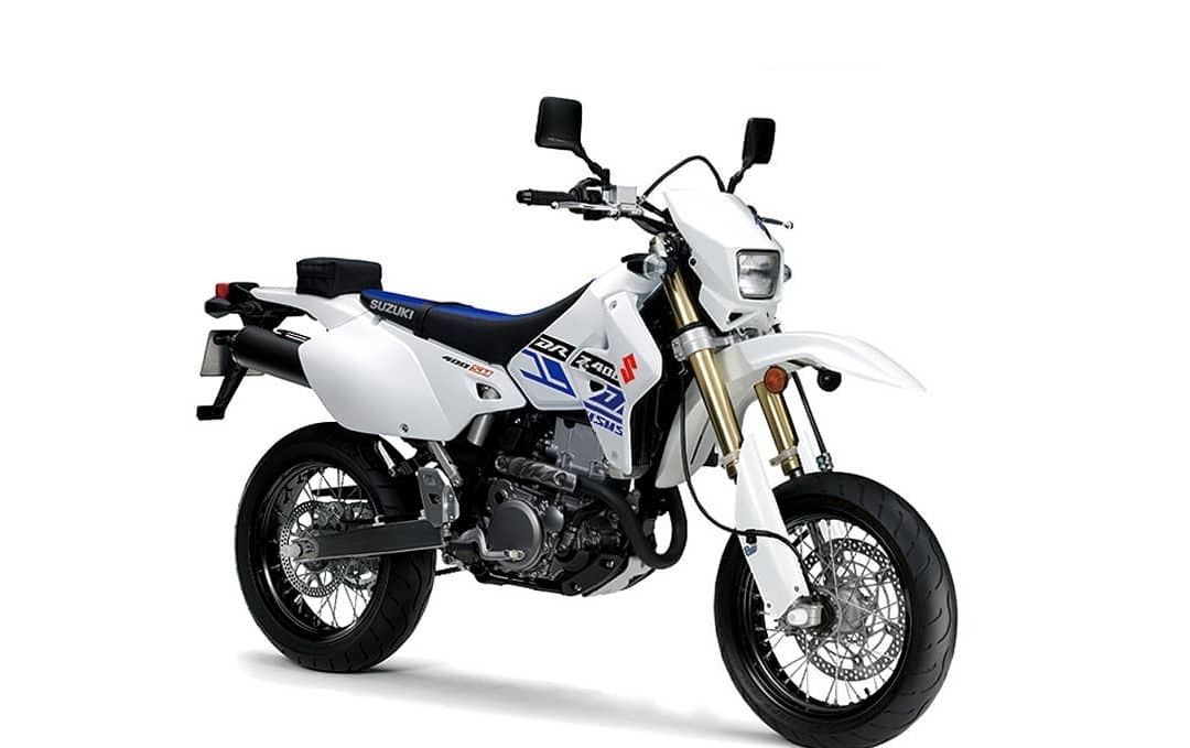 Kembalinya Sang Legenda, Suzuki DR-Z400S Berhasil Mencuri Perhatian Para Pecinta Motor Trail Tangguh!