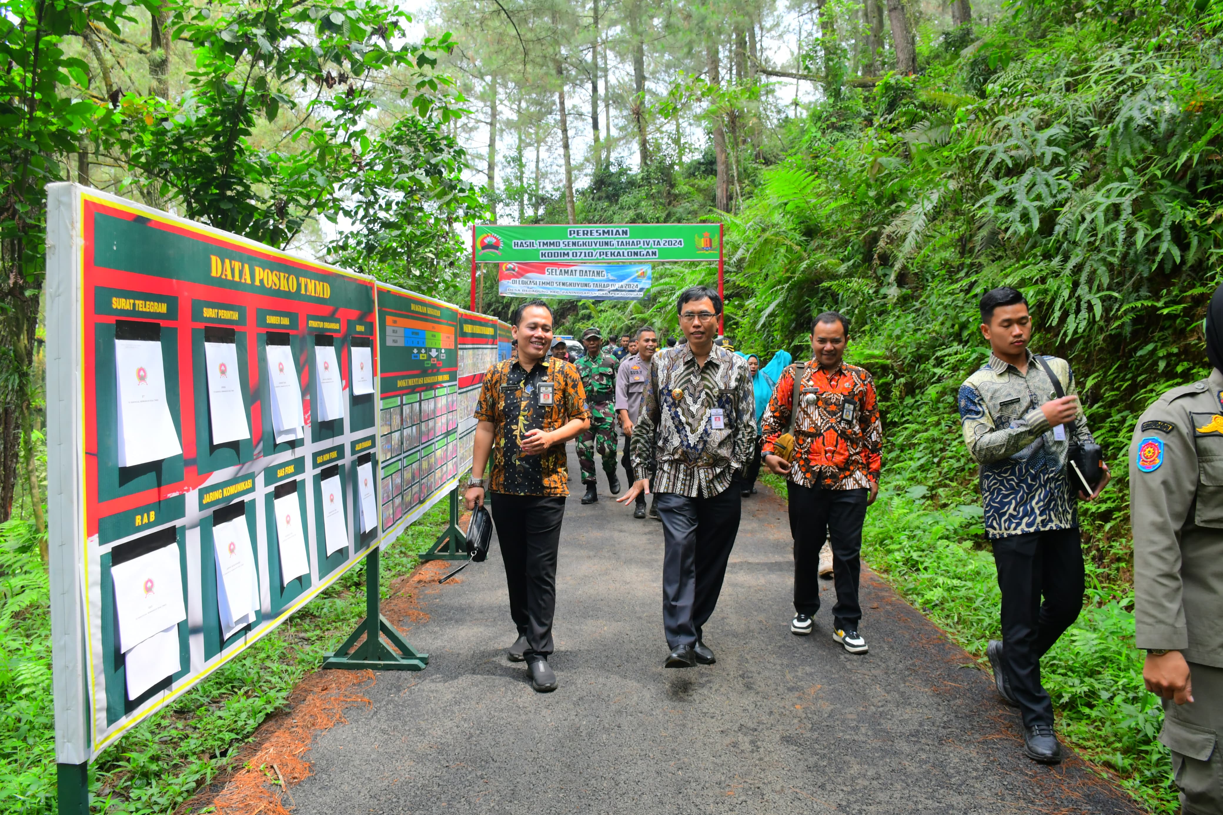 Pjs Bupati Pekalongan Apresiasi Pembangunan 1,2 KM Jalan Desa Bedagung dalam TMMD Sengkuyung Tahap IV