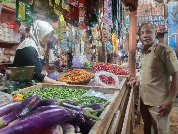 Daya Beli Lesu di Awal Tahun 2026, Harga Telur dan Cabai di Pekalongan Turun
