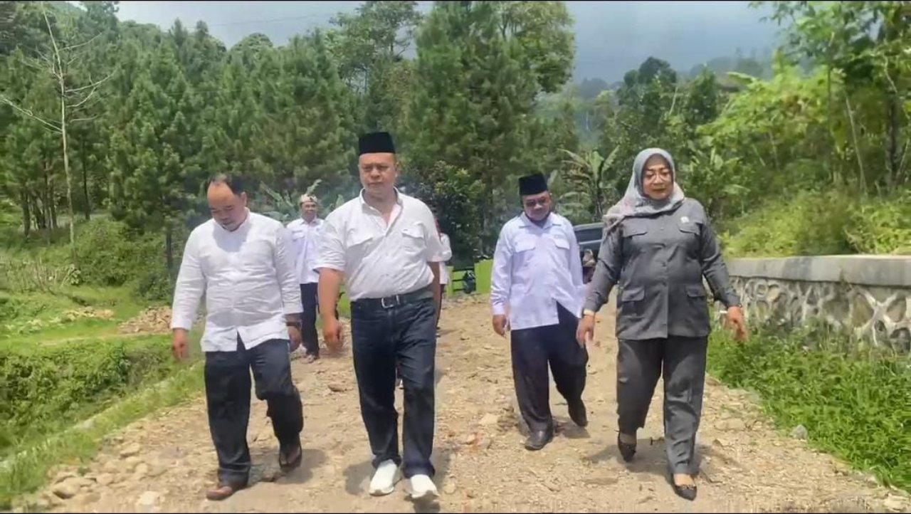 Jalan Menuju Guci Tegal Sering Macet, Fraksi PDIP Sarankan Begini