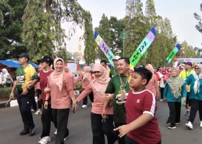 Pejabat Pekalongan Ajak Keluarga Jalan Santai, Family Walk PKK 2026 Meriahkan HUT RI dan Hari Jadi Kabupaten