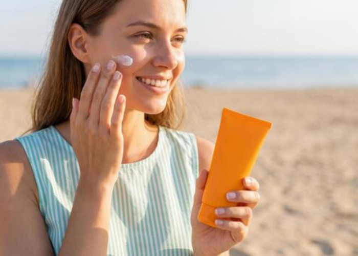 Top 4 Sunscreen yang Bikin Wajah Cerah dan Glowing, Cocok Dipakai Pekerja Lapangan