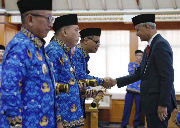 Jabatan 4 Pj Kepala Daerah di Jateng Diperpanjang, Ganjar : Jaga Integritas dan Kondusifitas Jelang Pemilu