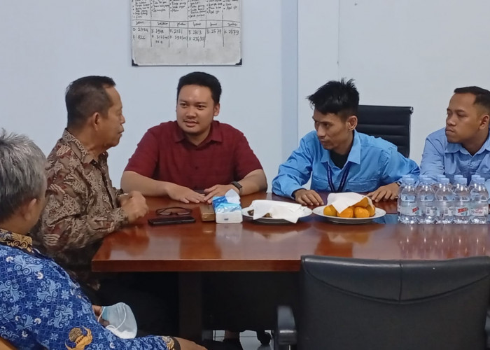 Ketua DPRD Kabupaten Pekalongan Soroti Rekrutmen Sopir dan Pemanfaatan Pedagang Lokal di SPPG Pakisputih
