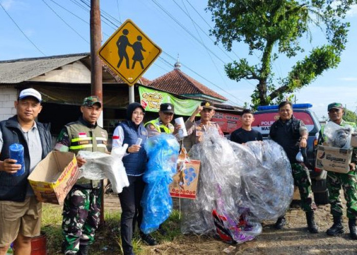 Polsek Bojong Amankan 7 Balon Udara dan Petasan
