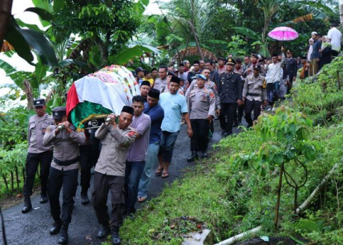 Polres Pekalongan Berduka, Bhabinkamtibmas Kandangserang Aipda Mahrodzi Berpulang Usai Berdedikasi Tanpa Batas