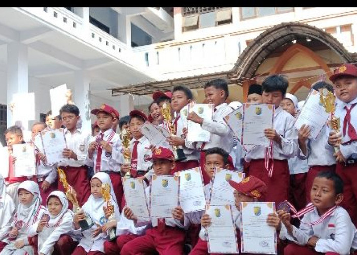 Tutup Bulan September, SD Muhammadiyah 01 KP Borong Prestasi