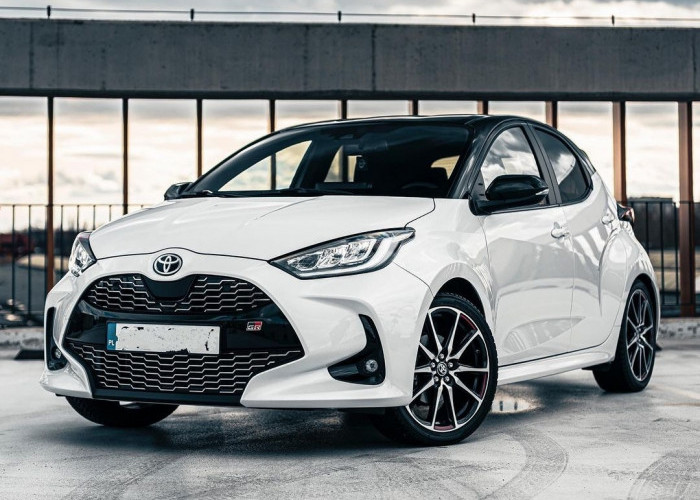 Kelas! Toyota Yaris GR Sport Facelift 2024 Membawa Banyak Keunggulan, Pesaingnya Perlu Waspada!