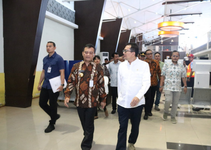 Ahmad Luthfi Minta Percepatan Revitalisasi Pelabuhan Tanjung Emas dalam Tempo Satu Tahun