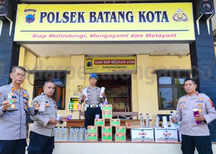  Razia Pekat, Polisi Sita Ratusan Petasan dan Miras